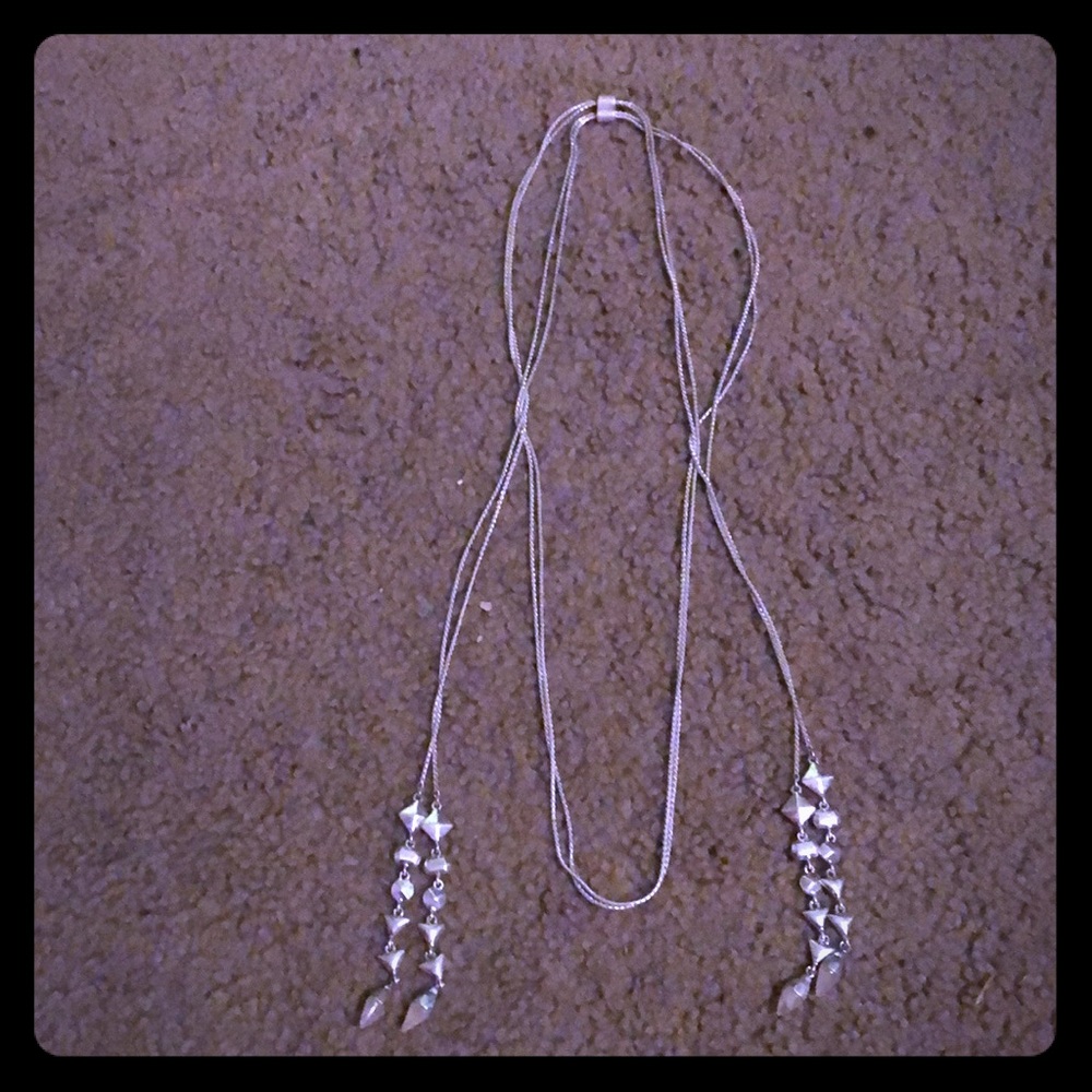 Adjustable statement necklace